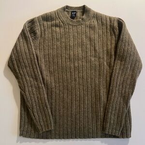 GAP 100% lambswool Olive Green Rib-Knit Crewneck Sweater